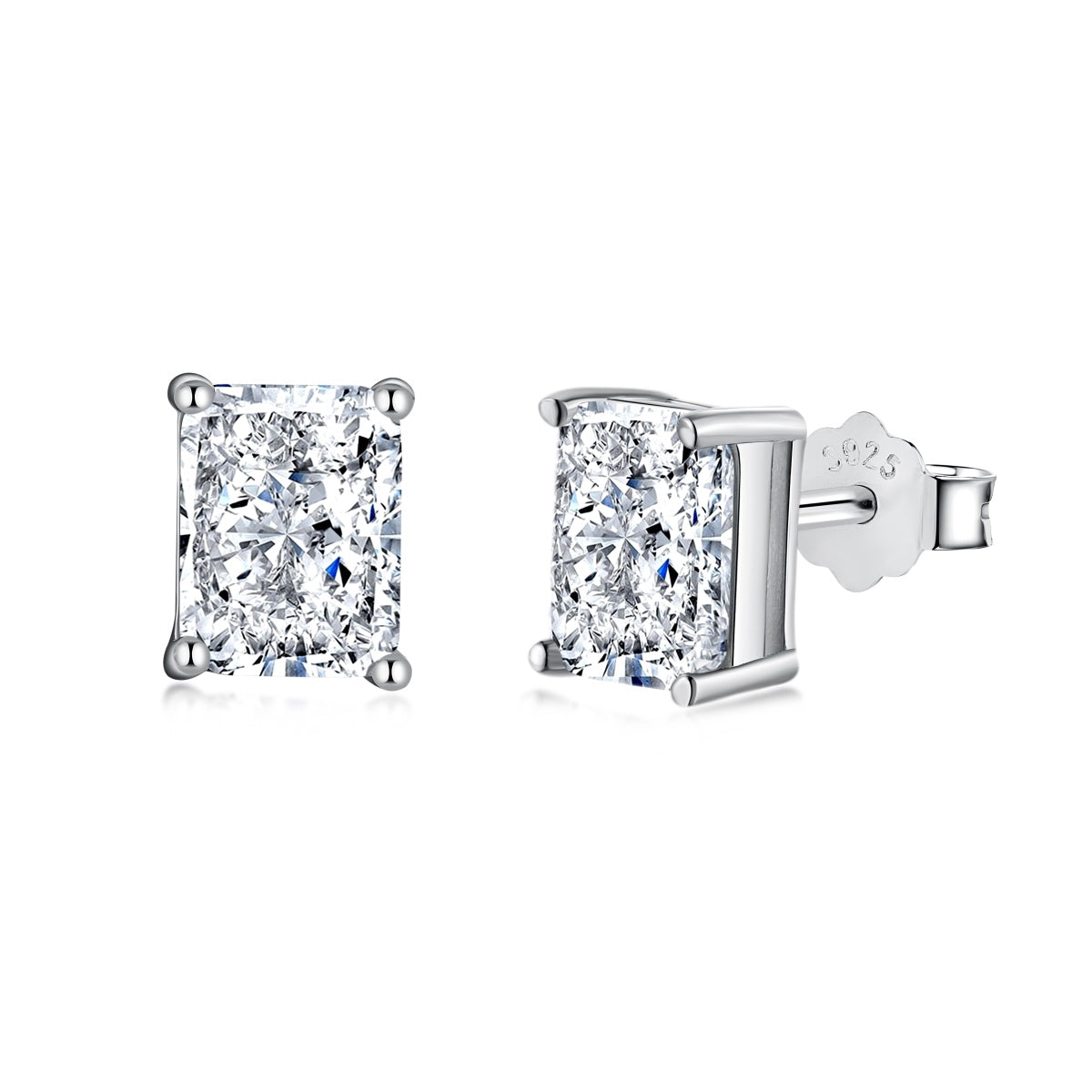 {"Luxery Jewelry": "輝き放つラグジュアリーなプリンセスカット・デイリーピアス"}