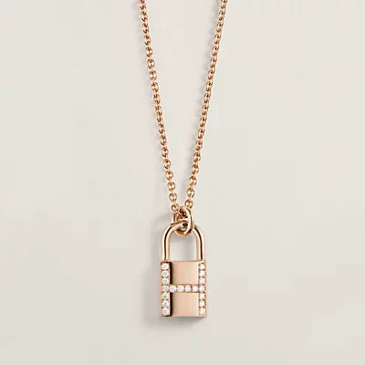 [Luxery]HM ADVANCED NICHE LOCK HEAD NECKLACE DIAMONDS