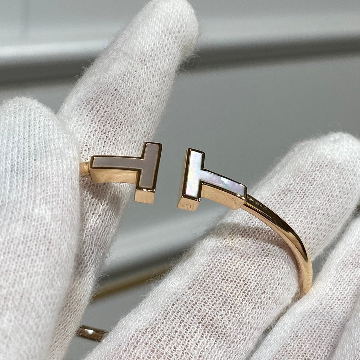 [⭐Luxery Jewels]T BRACELET 1.8MM MOP PINK GOLD