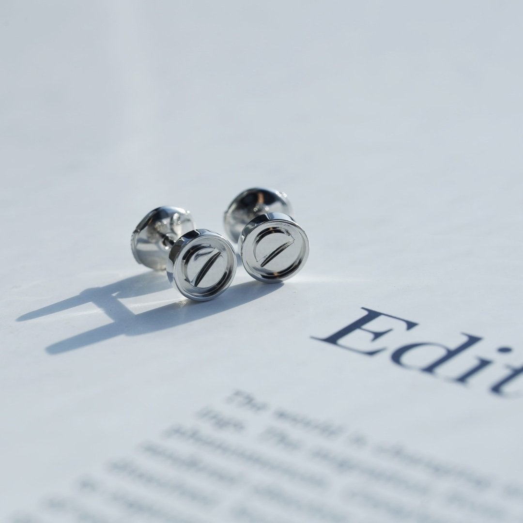 [Luxery]LOVE EARRINGS SILVER 10MM