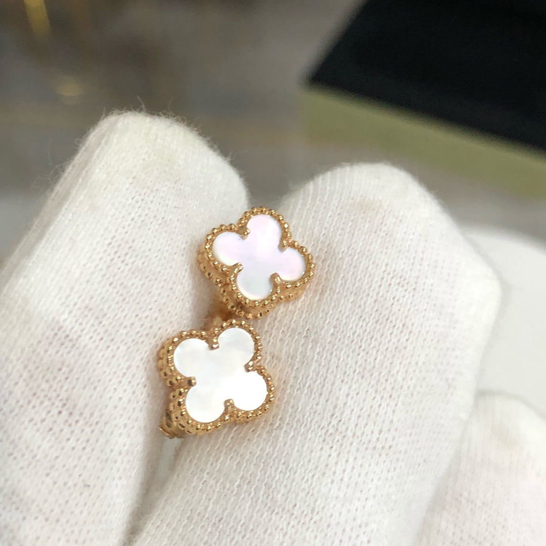 [Luxery]CLOVER MINI GOLD EARRINGS