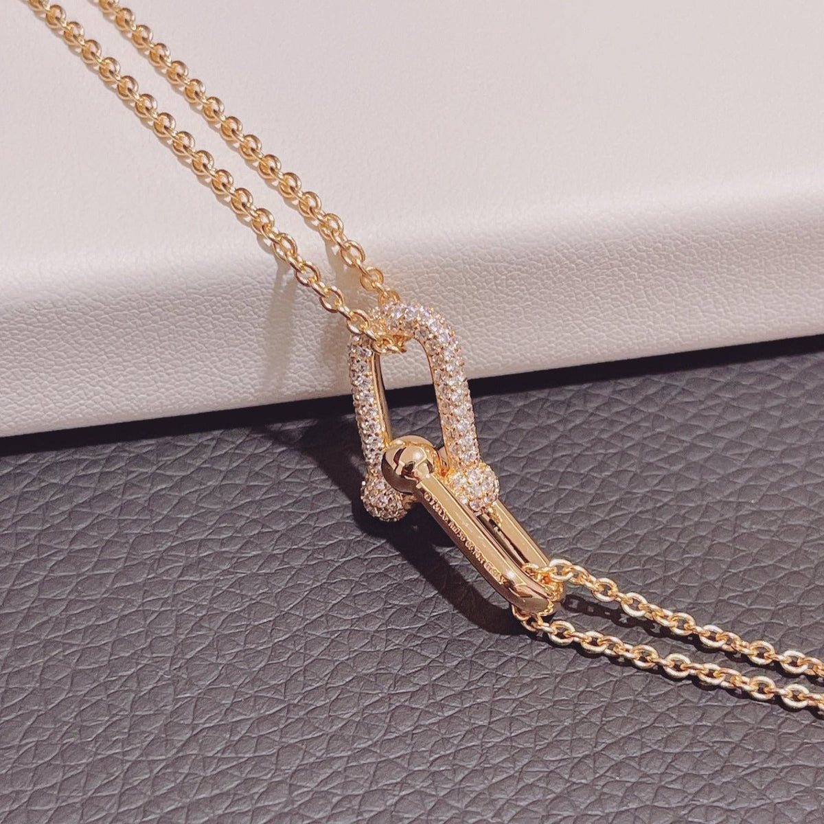 [⭐Luxery Jewels]ハードウェア ダブルリンク ペンダント ピンクゴールド ダイヤモンド ネックレス