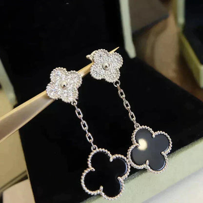 [Luxery]CLOVER 2 MOTIFS  DIAMOND ONYX EARRINGS SILVER