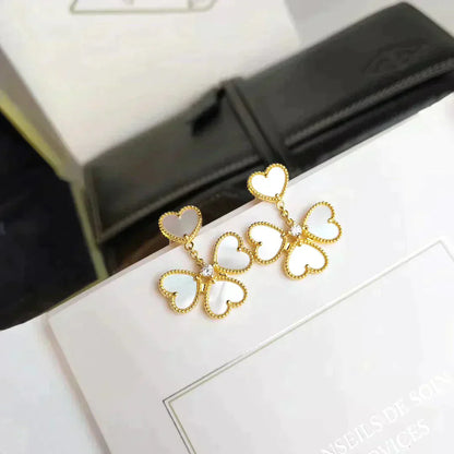 [Luxery]CLOVER SWEET WHITE MOP EARRINGS