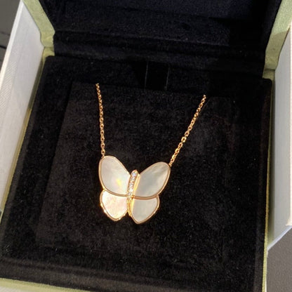 [Luxery]BUTTERFLY GOLD MOP DIAMOND NECKLACE