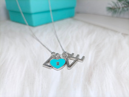 [⭐Luxery Jewels]LOVE TEXT PEDANT NECKLACE