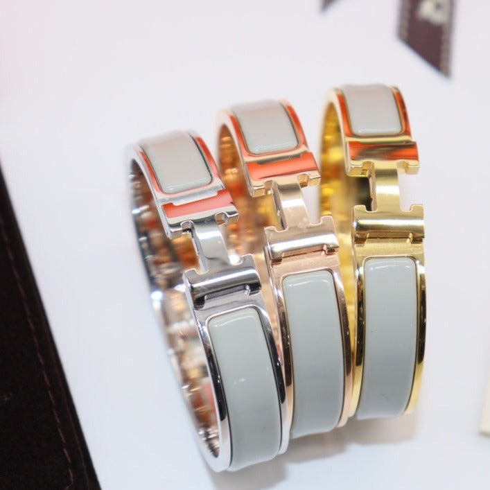 [Luxery]H LIGHT BLUE BRACELET