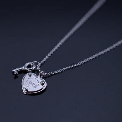 [⭐Luxery Jewels]SCHLÜSSEL- UND HERZ-HALSKETTE AUS SILBER