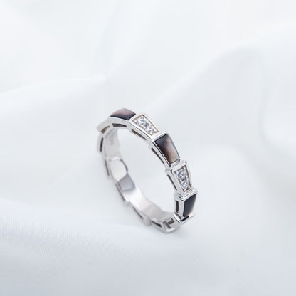 {
  "⭐Luxery": "セルペンティ リング シルバー ダイヤモンド ブラックマザーオブパール 3mm"
}