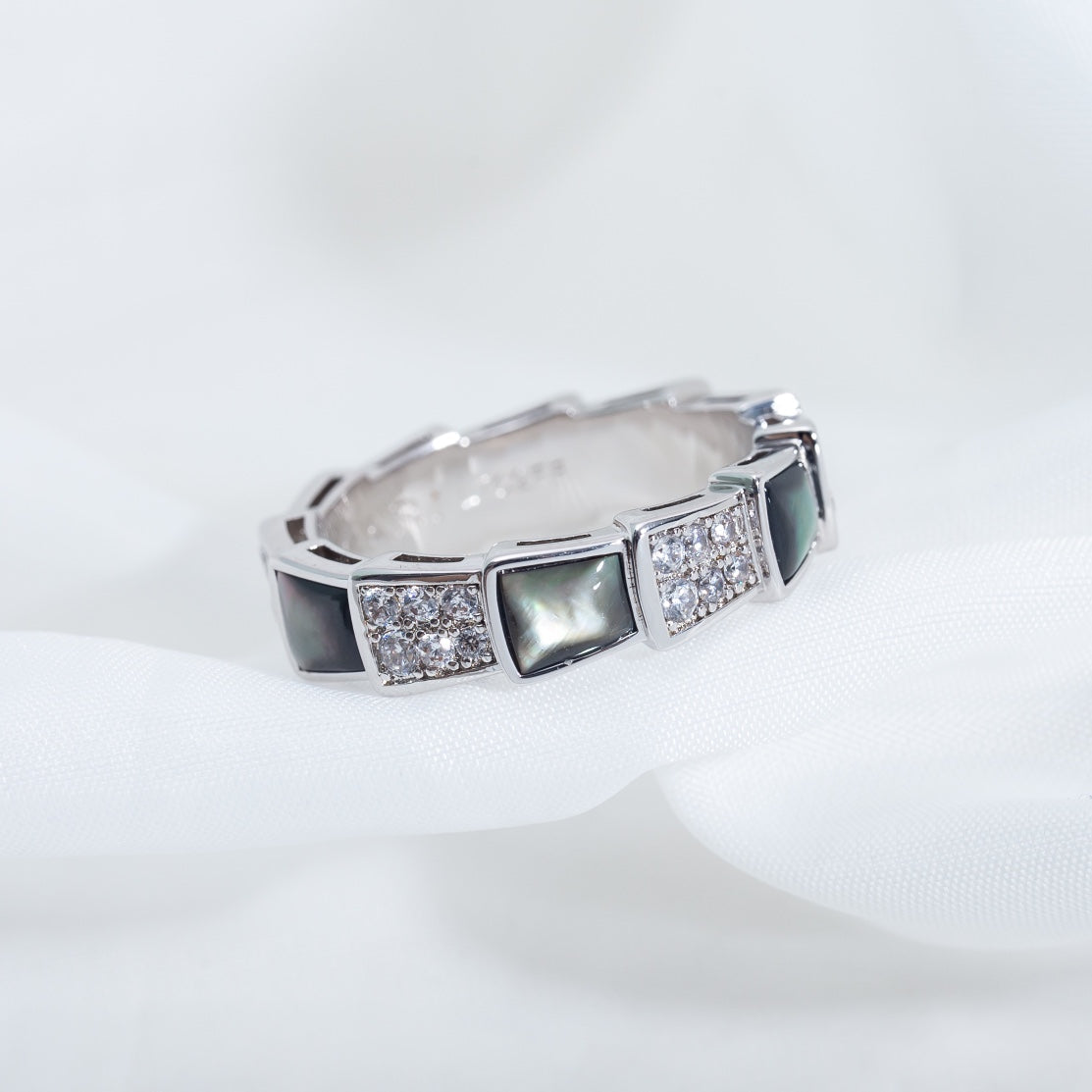 [⭐Luxus]SERPENTI RING SILBER DIAMANT SCHWARZ PERLMUTT 4MM