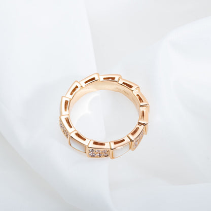 [⭐Luxus]SERPENTI RING ROSEGOLD PERLMUTT DIAMANT-PAVÉ 4MM