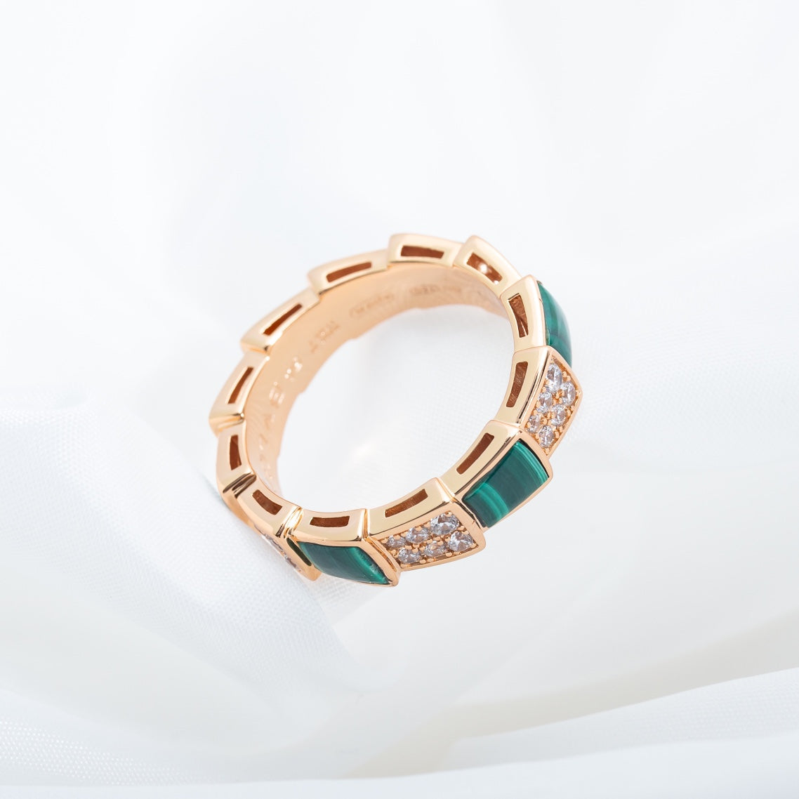 [⭐Luxus]SERPENTI RING ROTGOLD MALACHIT DIAMANT-PAVÉ 4MM
