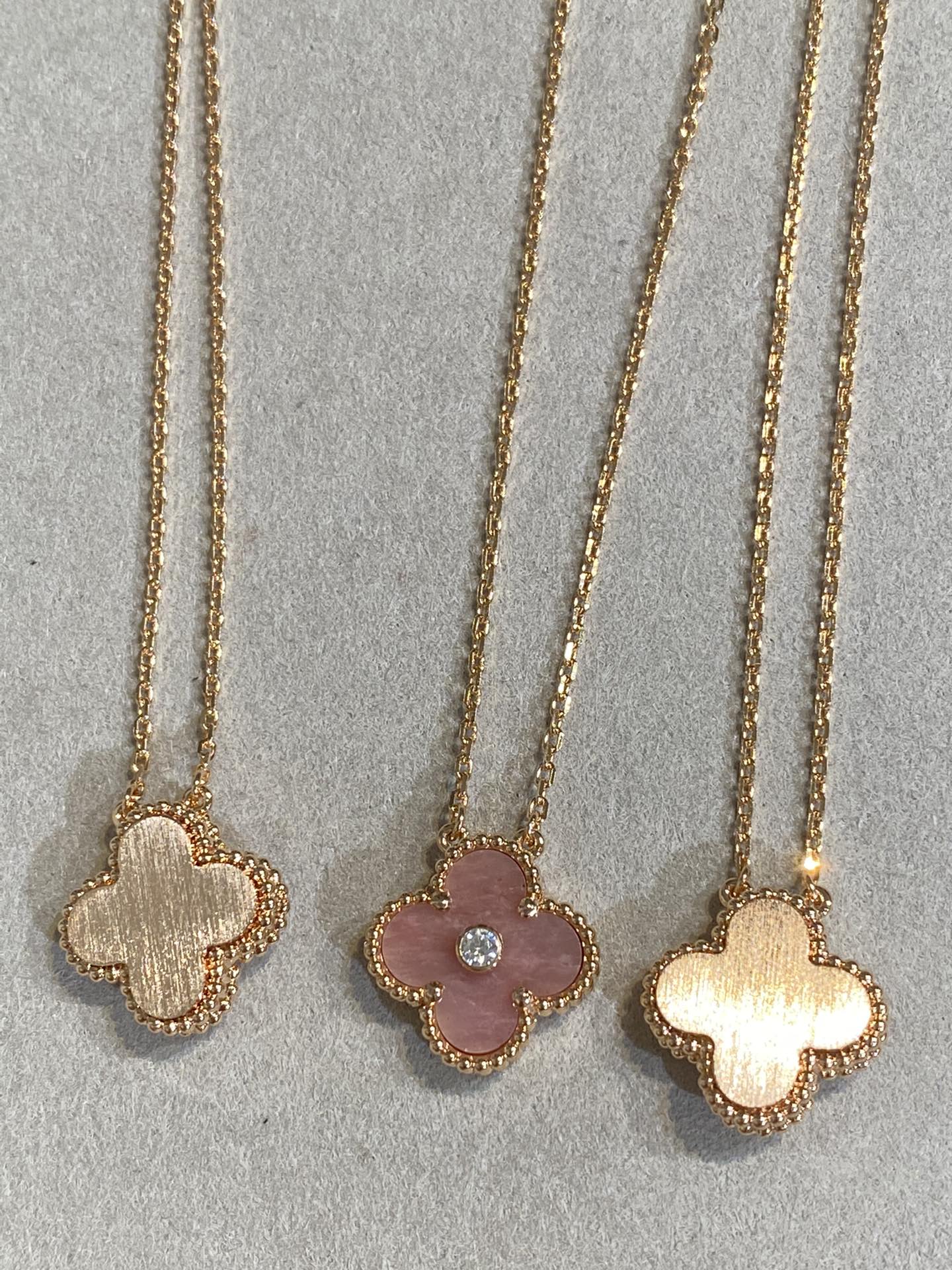 [Luxery]CLOVER 15MM DIAMOND RHODONITE NECKLACE