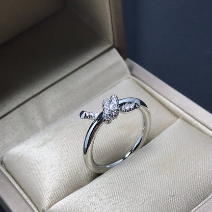 [⭐Luxery Jewels]ノットリング 1.2MM ダイヤモンド