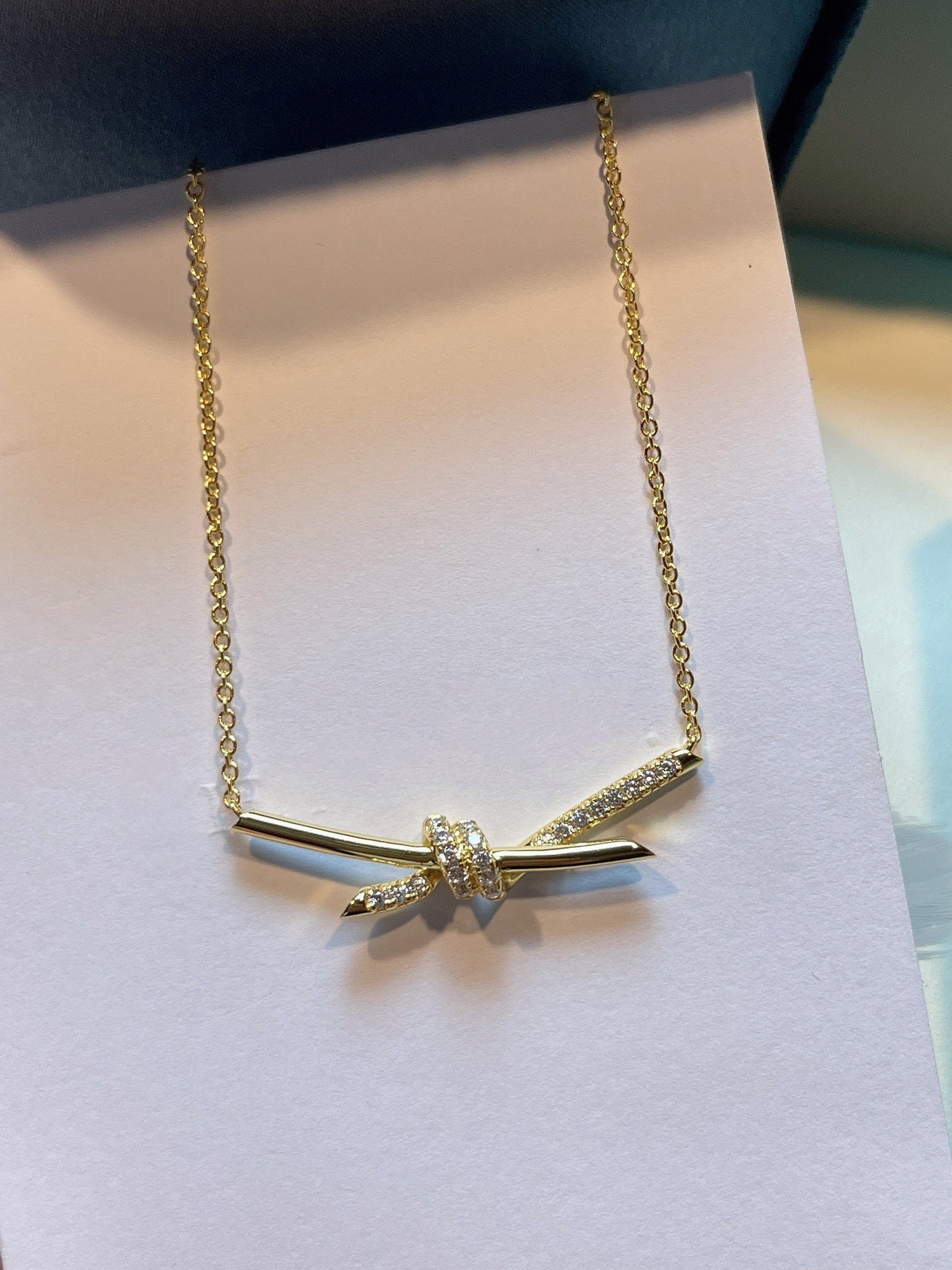 [⭐Luxery Jewels]KNOT NECKLACE GOLD DIAMONDS