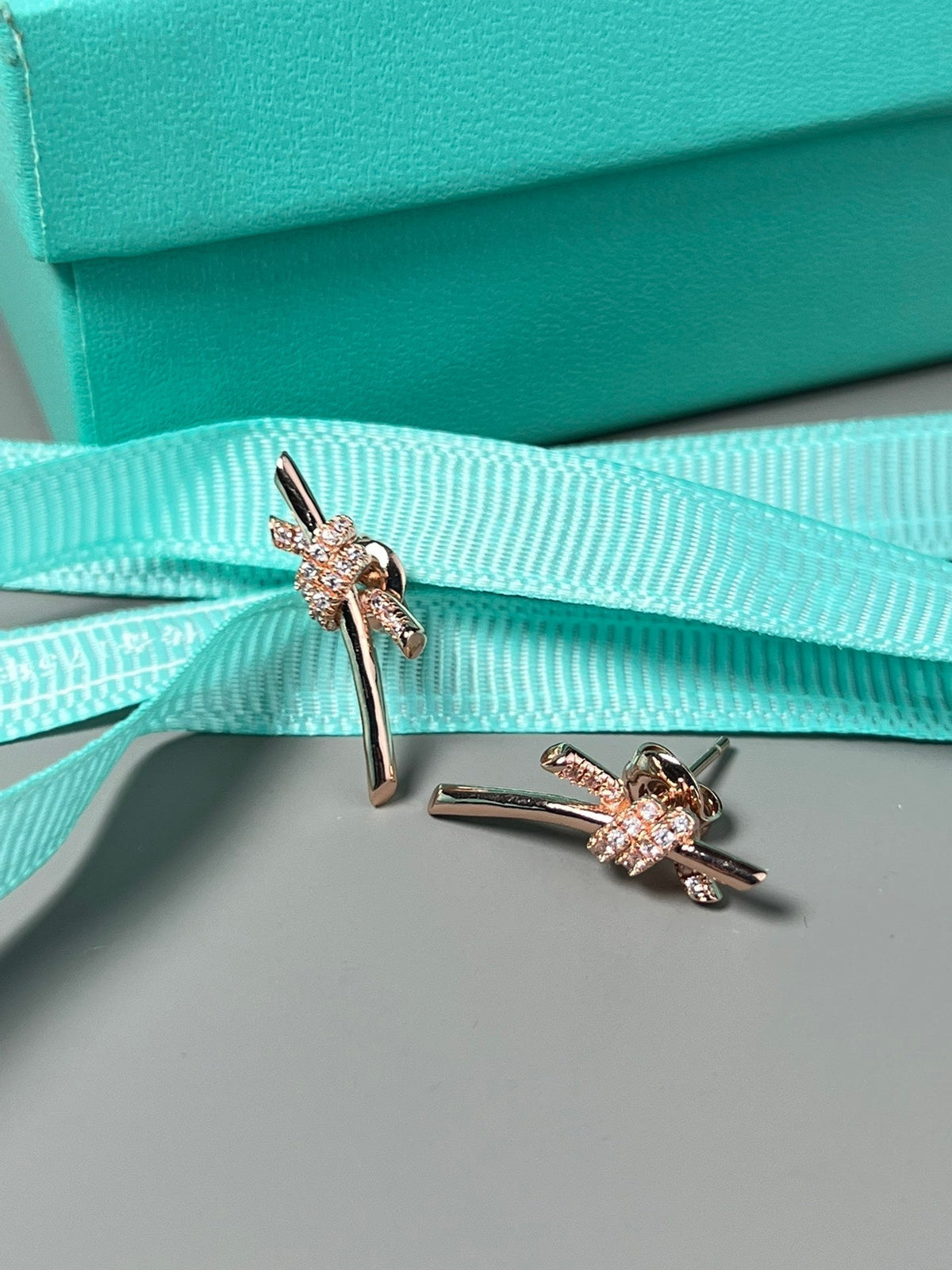 [⭐Luxery Jewels]KNOTEN-OHRRINGE ROSÉGOLD DIAMANT