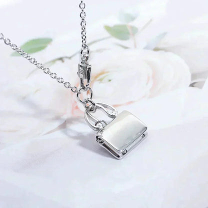[Luxery]AMULETTE PEDANT SILVER NECKLACE