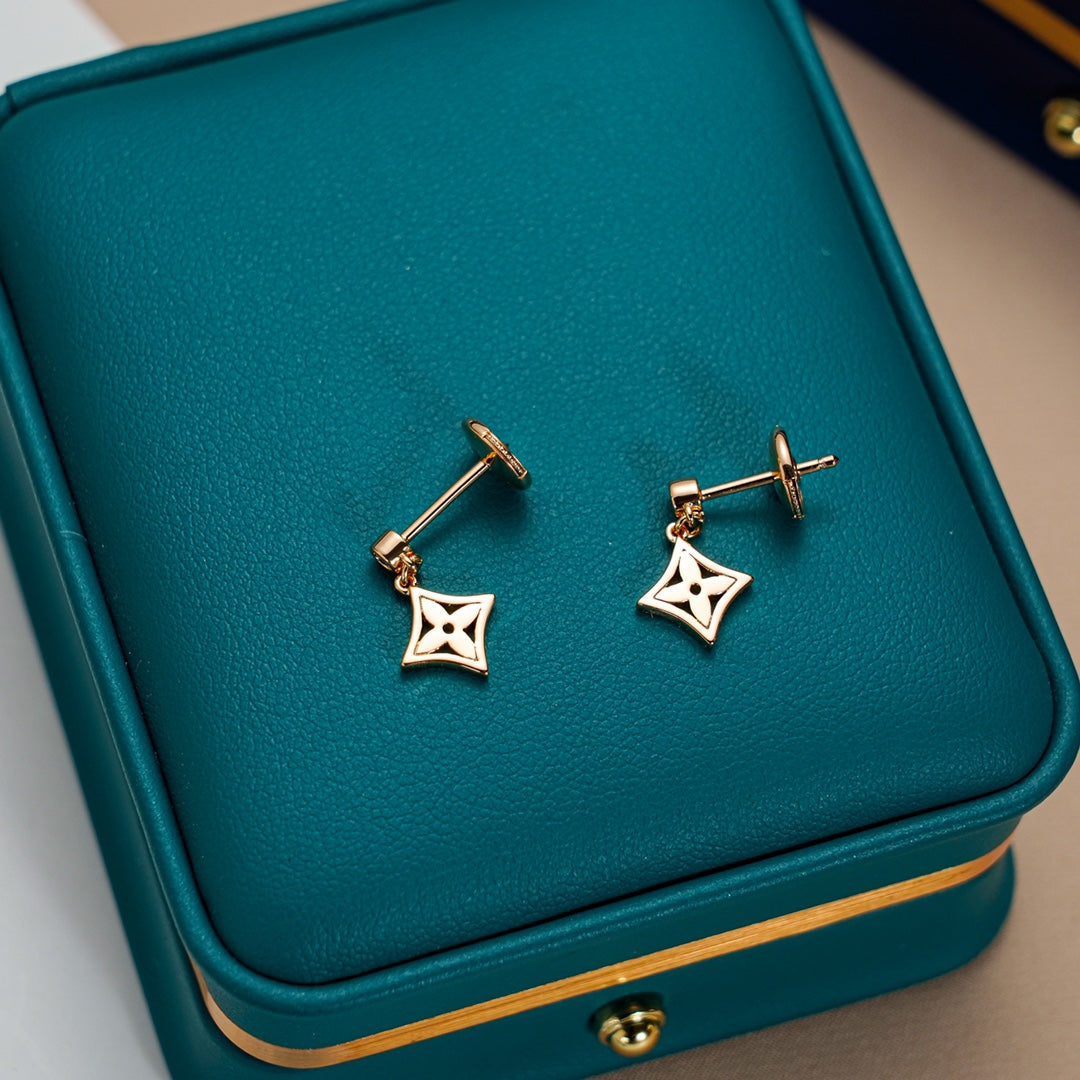 [Luxery]STAR EARRINGS GOLD