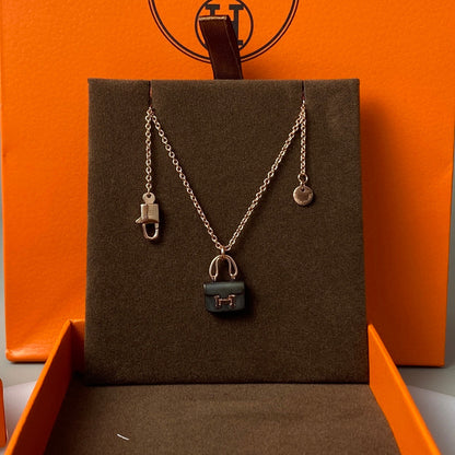 [Luxery]CONSTANCE BLACK PEDANT PINK GOLD NECKLACE