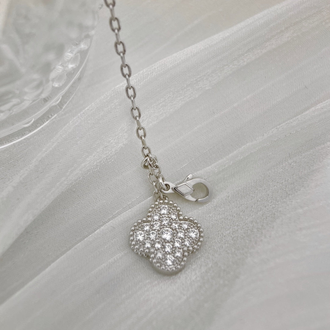 [Luxery]CLOVER 5 MOTIFS SILVER DIAMONDS NECKLACE