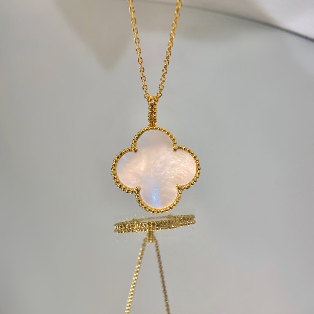 [Luxery]CLOVER 25MM MOP LARGE PENDANT NECKLACE