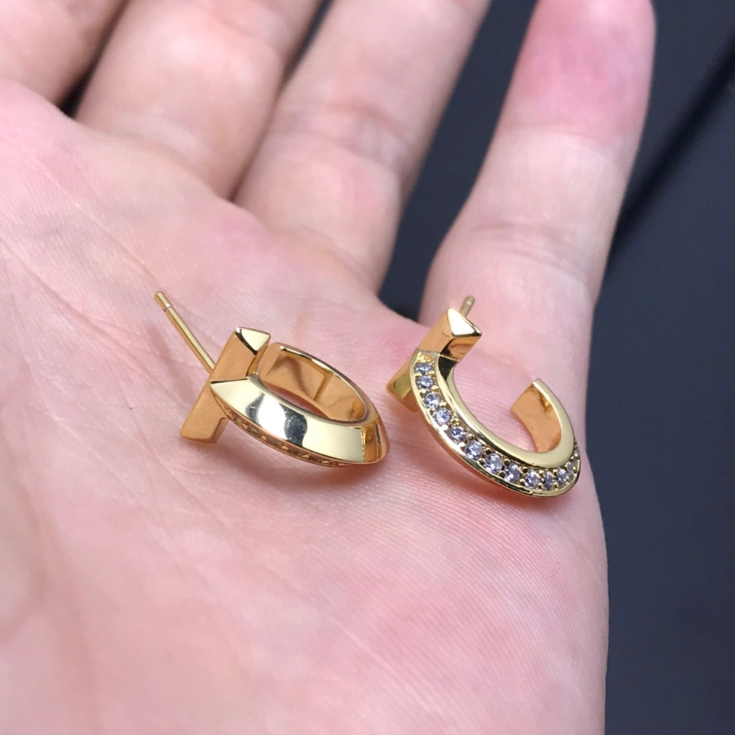 [⭐Luxery Jewels]T HOOP DIAMOND EARRINGS