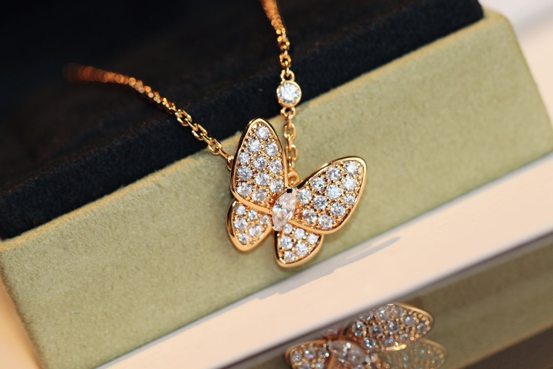 [Luxery]BUTTERFLY DIAMOND NECKLACE