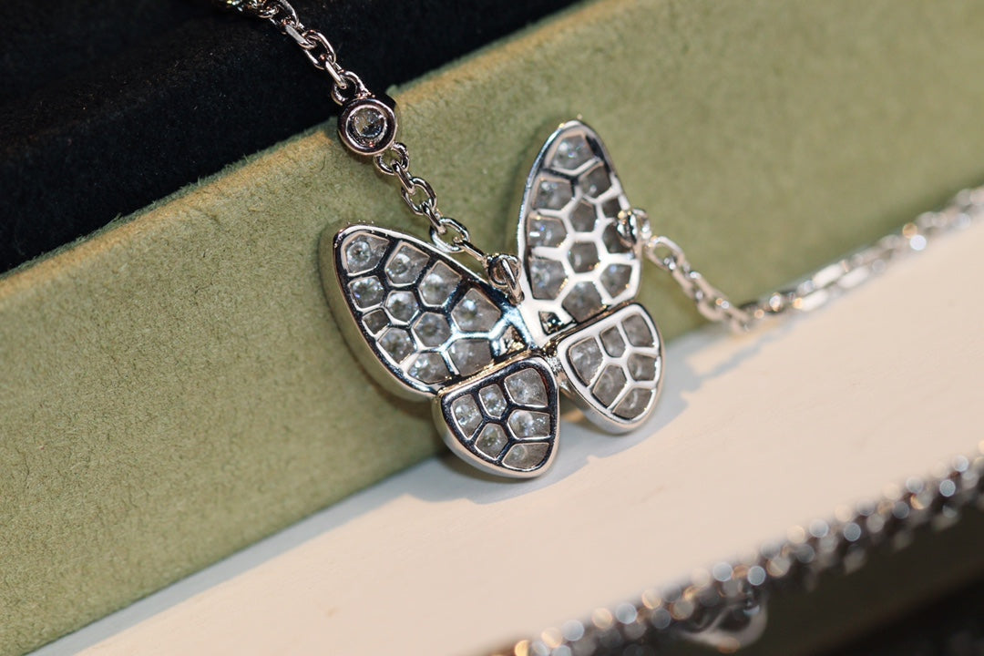 [Luxery]BUTTERFLY DIAMOND NECKLACE