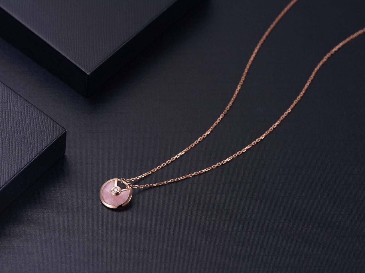 [Luxery]AMULETTE ROSE GOLD PINK MOP NECKLACE