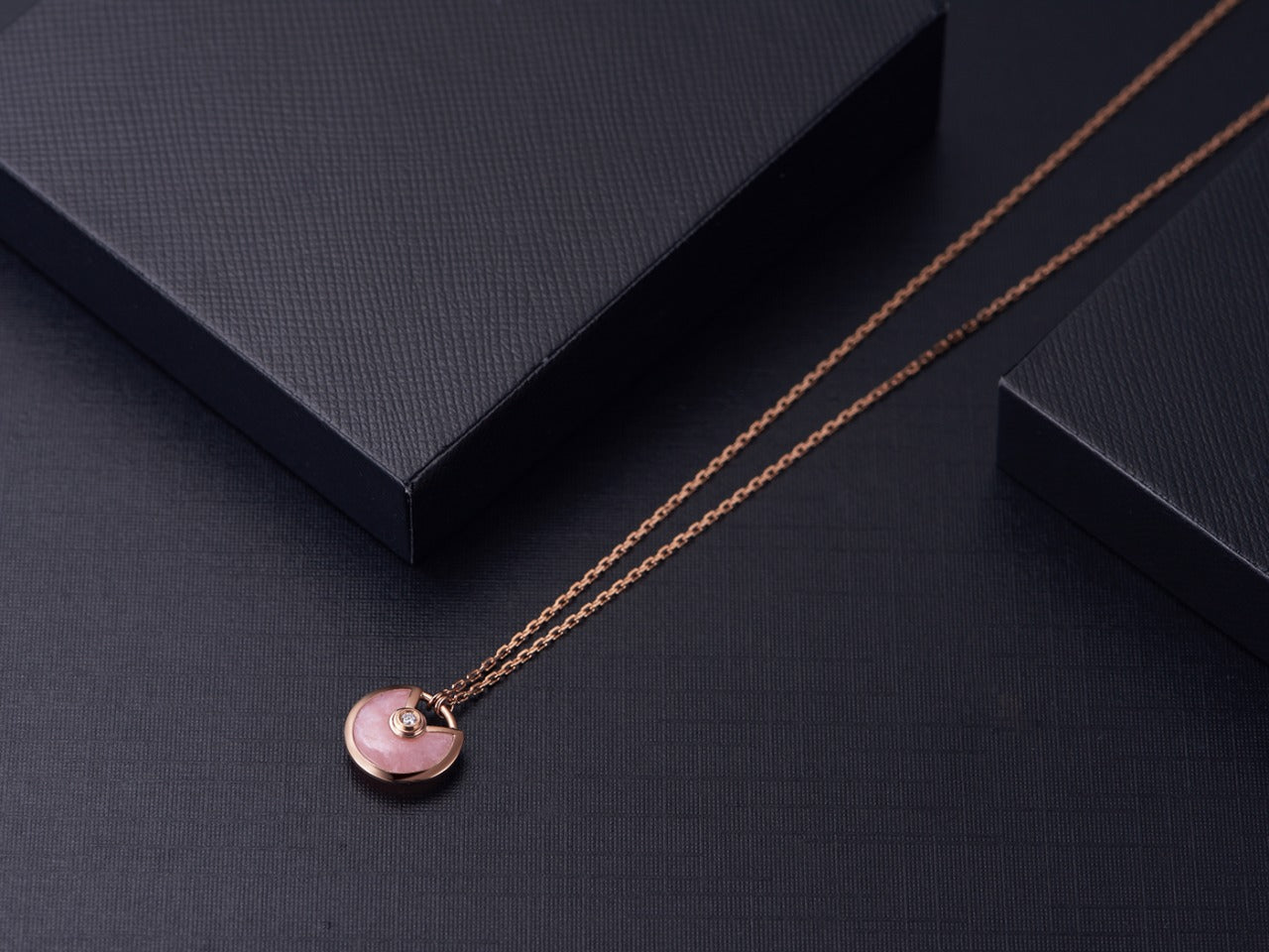 [Luxery]AMULETTE ROSE GOLD PINK MOP NECKLACE