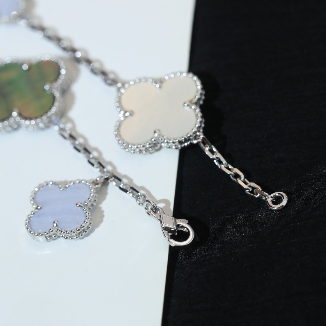 [Luxery]CLOVER BRACELET 5 MOTIFS MOP CHALCEDONY SILVER