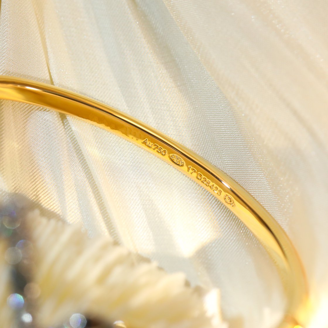 [Luxery]VOLTE UPSITE DOWN GOLD DIAMOND BRACELET