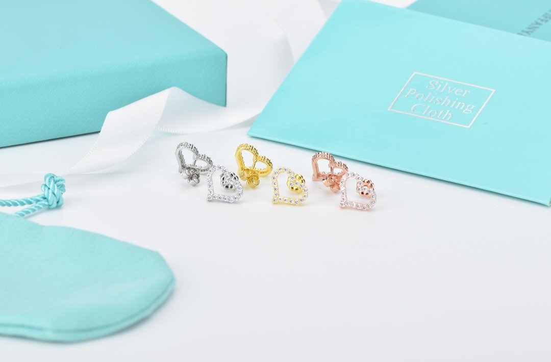 [⭐Luxery Jewels]OPEN HEART STUD DIAMOND EARRINGS