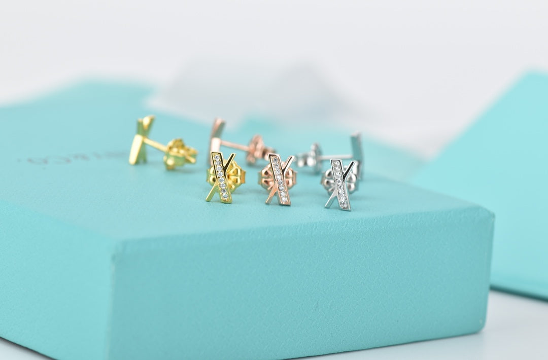 [⭐Luxery Jewels]ATLAS DIAMOND STUD EARRINGS