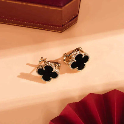 [Luxery]CLOVER MEDIUM 1 MOTIFS  ONYX STUD EARRINGS