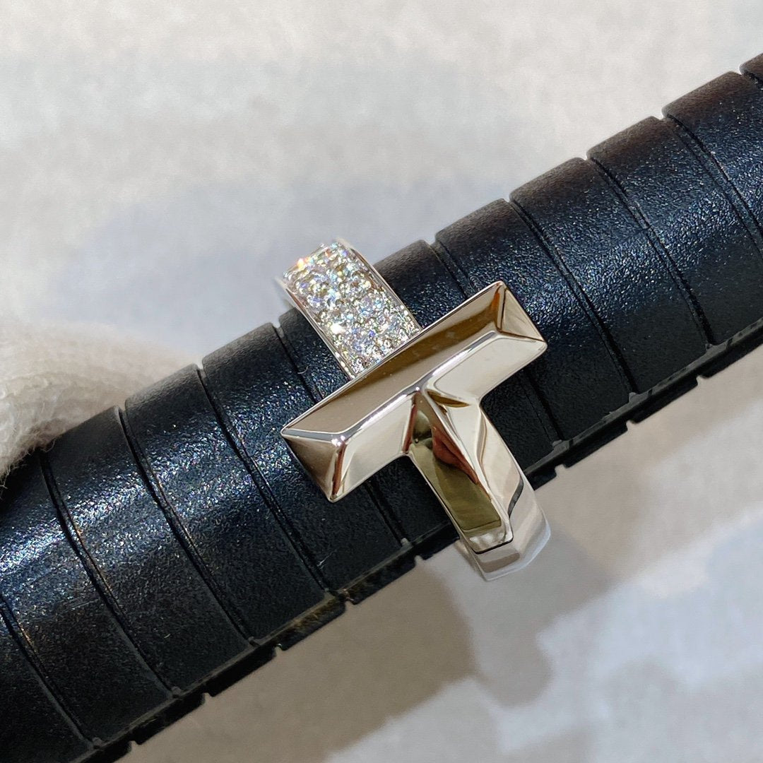 [⭐Luxery Jewels]T WIRE MEDIUM DIAMOND RING