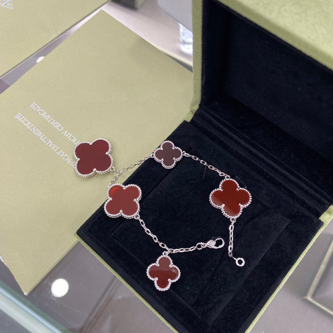 [Luxery]CLOVER 5 MOTIFS SIVLER CARNELIAN BRACELET