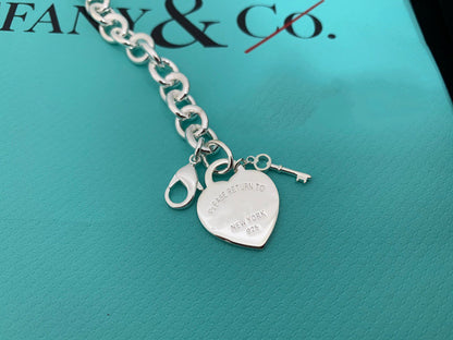 [⭐Luxery Jewels]KEY HEART CARD CHUNKY INTERLOCKING BRACELET LENGTH
