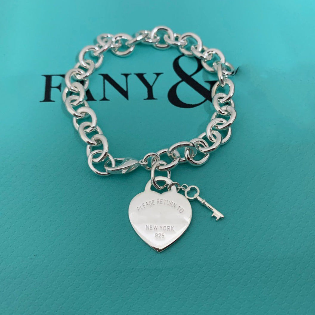 [⭐Luxery Jewels]KEY HEART CARD CHUNKY INTERLOCKING BRACELET LENGTH