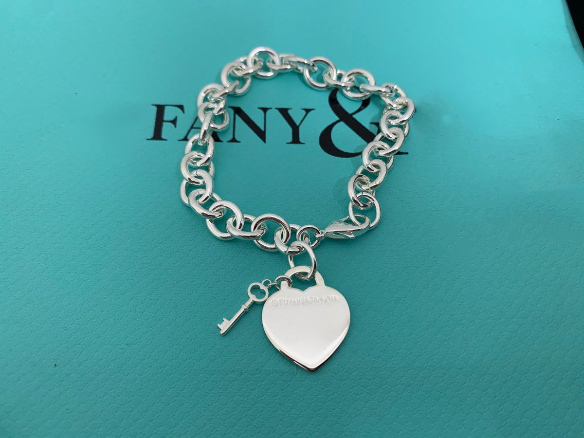 [⭐Luxery Jewels]KEY HEART CARD CHUNKY INTERLOCKING BRACELET LENGTH