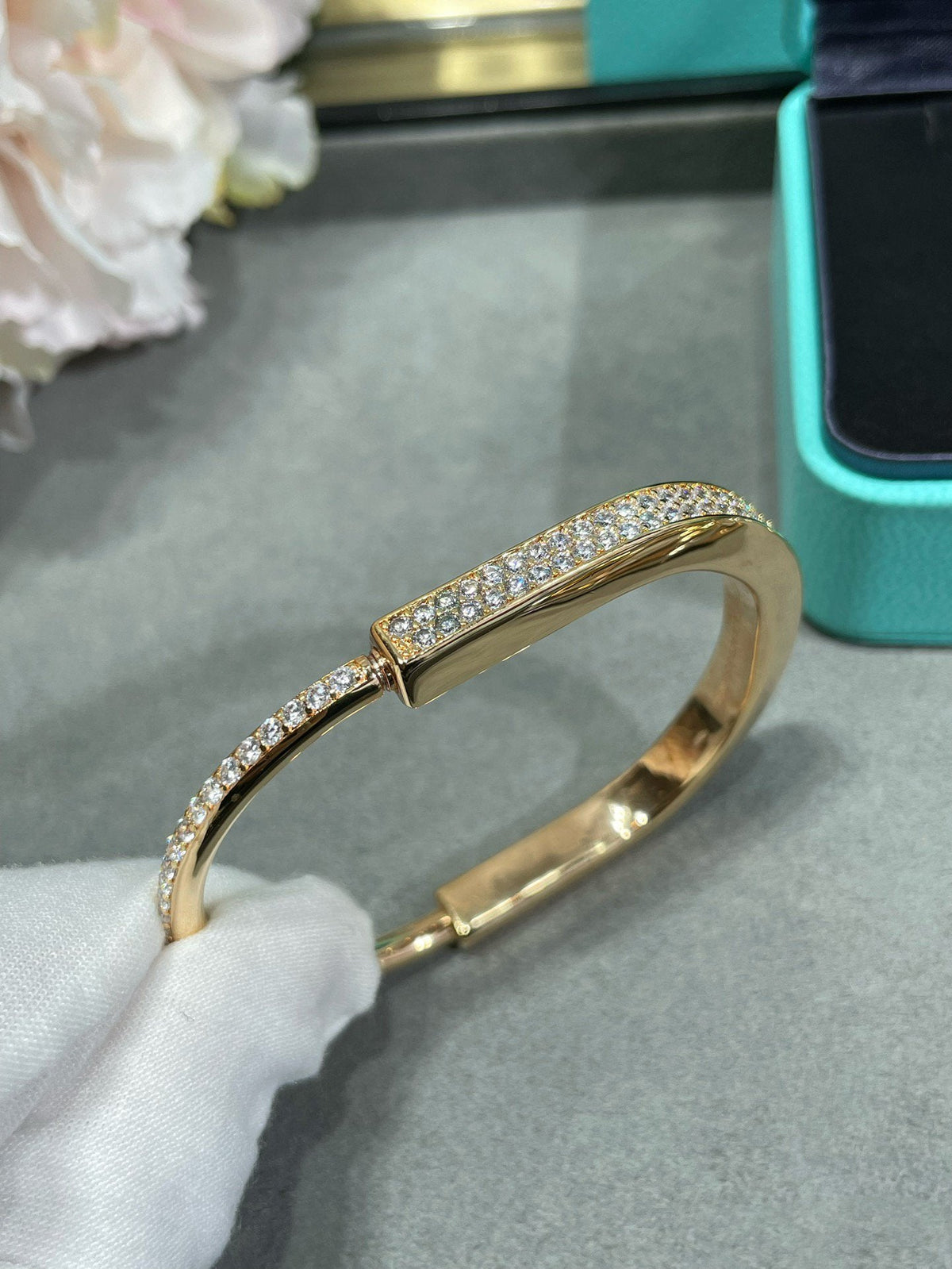 [⭐Luxery Jewels]LOCK-ARMBAND MIT DIAMANT-PAVÉ