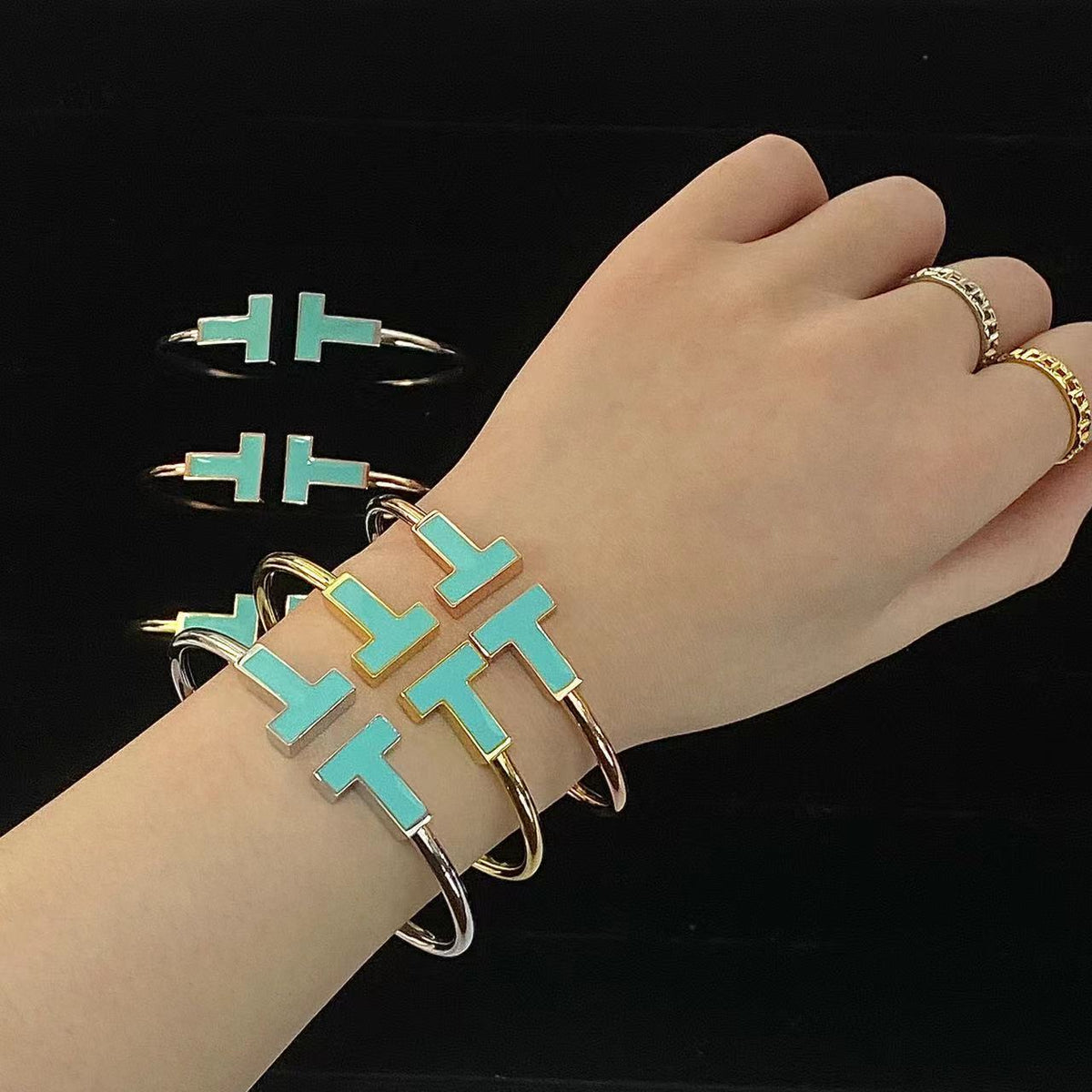 [⭐Luxery Jewels]T WIDE TURQUOISE OPEN BRACELET