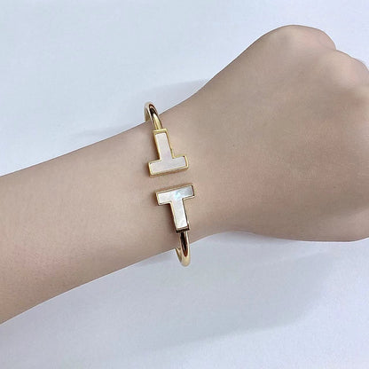 [⭐Luxery Jewels]T WIDE MOP OPEN BRACELET