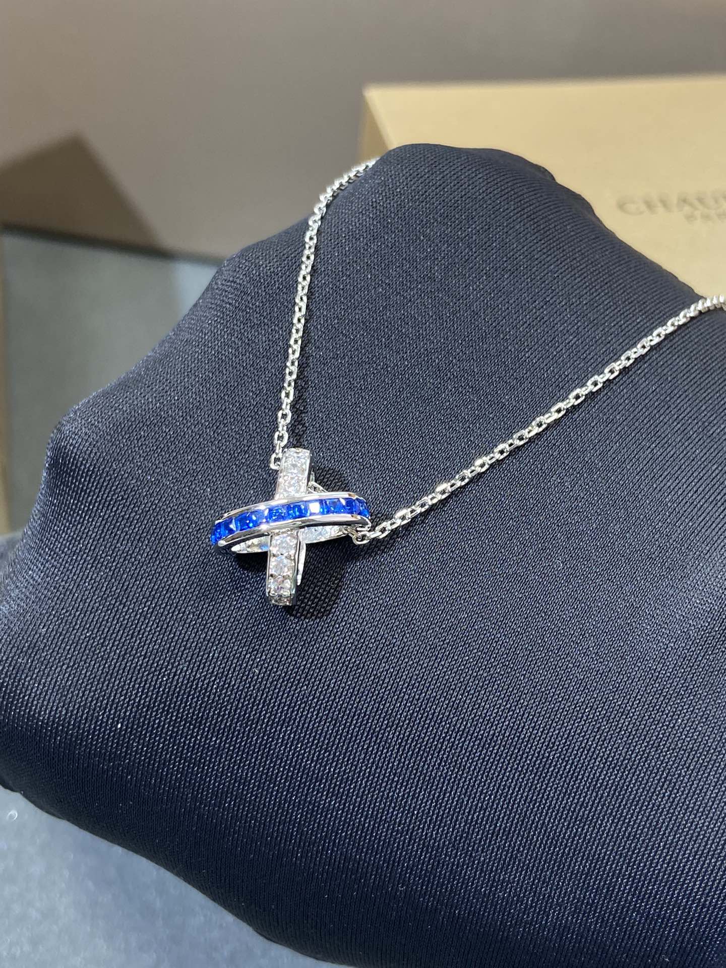 [Luxery]LIENS DIAMOND SILVER NECKLACE