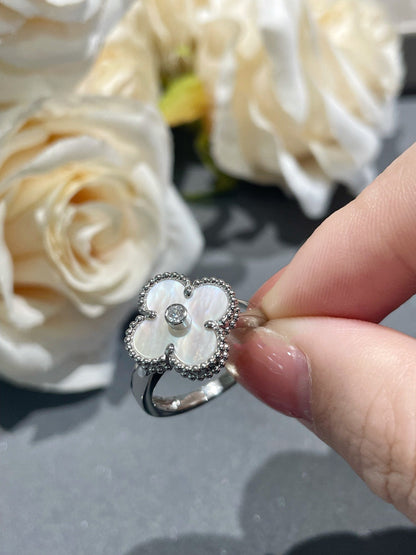 [Luxery]CLOVER SILVER MOP DIAMOND RING