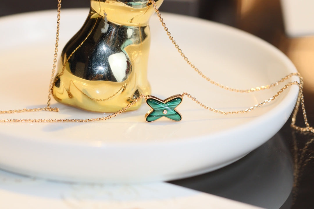 [Luxery]JEUX MALACHITE 1 DIAMOND PINK GOLD NECKLACE