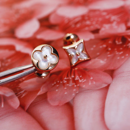 [Luxery]STAR AND SUN PINK GOLD MOP STUD EARRINGS