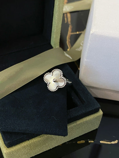 [Luxery]CLOVER SILVER RING