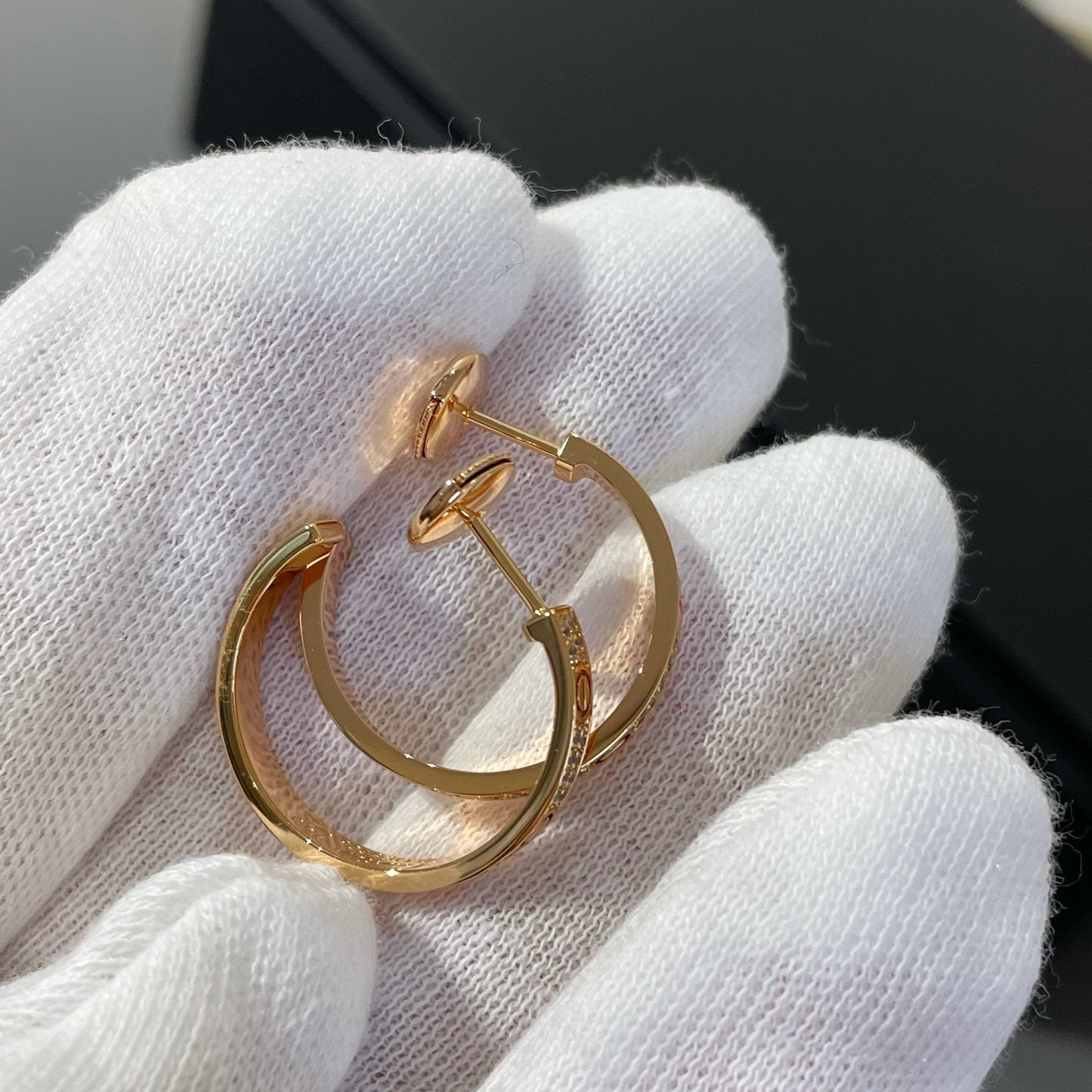 [Luxery]LOVE DIAMOND PINK GOLD HOOP EARRINGS