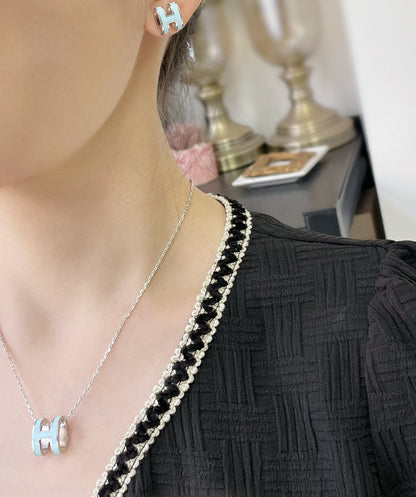 [Luxery]POP H SKY BLUE STUD EARRINGS
